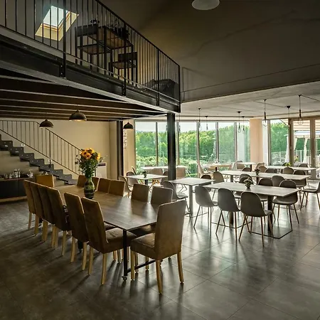 Vitae Di Langa Grinzane Cavour